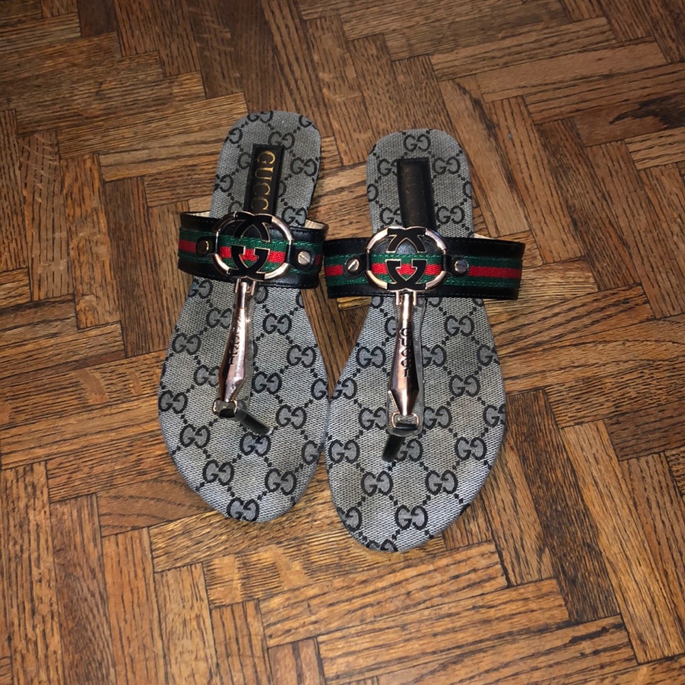 GG sandals flip flops